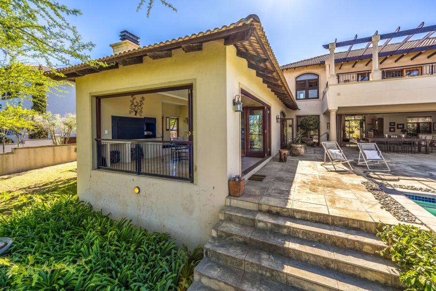 5 Bedroom Property for Sale in Klein Zevenwacht Western Cape